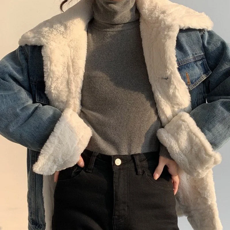 2021 Winter Thicken Warm Lamb Wool Denim Jackets Women Oversize Korean Bf Style Casual Jacket Coat Vintage Chic Loose Clothes
2021 Winter Thicken Warm Lamb Wool Denim Jackets Women Oversize Korean Bf Style Casual Jacket Coat Vintage Chic Loose Clothes