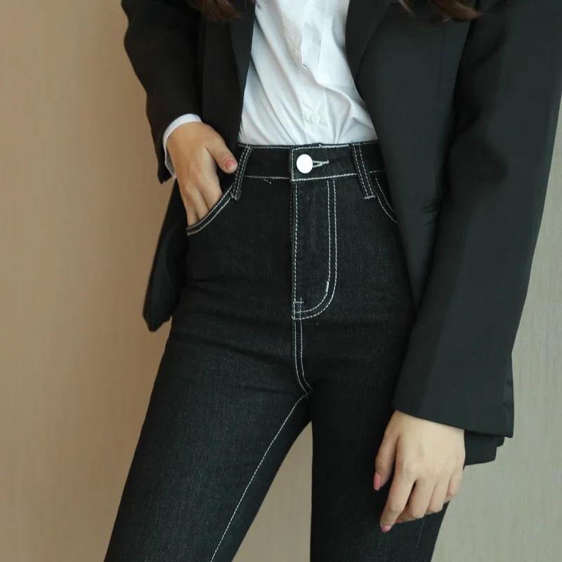 CGC 2021 Vintage High Waist Jeans Woman Korean Style Straight Loose Denim Pants Female Washed Mom Jeans Trousers Streetwear
CGC 2021 Vintage High Waist Jeans Woman Korean Style Straight Loose Denim Pants Female Washed Mom Jeans Trousers Streetwear