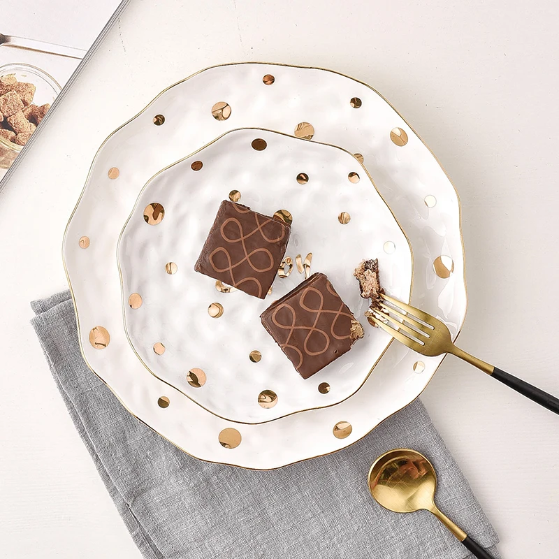Gold spot ceramic Western food plate Decorative Jewelry Trinket Dish steak pasta dish cake breakfast plate Creative Design Tray
Gold spot ceramic Western food plate Decorative Jewelry Trinket Dish steak pasta dish cake breakfast plate Creative Design Tray