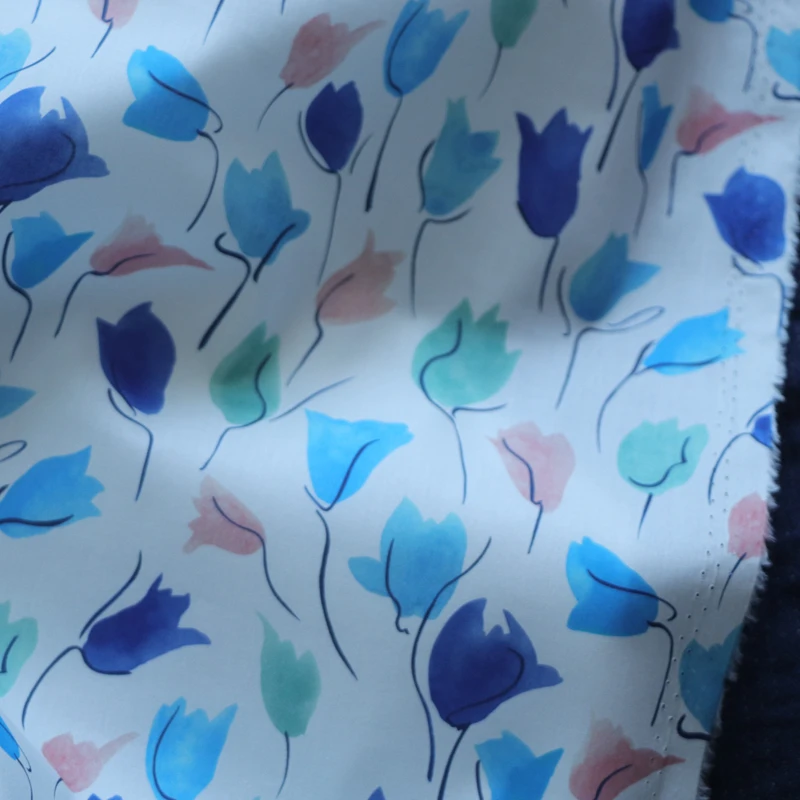 Tuilp синий цветочный поплин текстильный материал Дизайнерская одежда платья юбка печатная свобода ткань 100% хлопок ткань 80s 
Tuilp синий цветочный поплин текстильный материал Дизайнерская одежда платья юбка печатная свобода ткань 100% хлопок ткань 80s