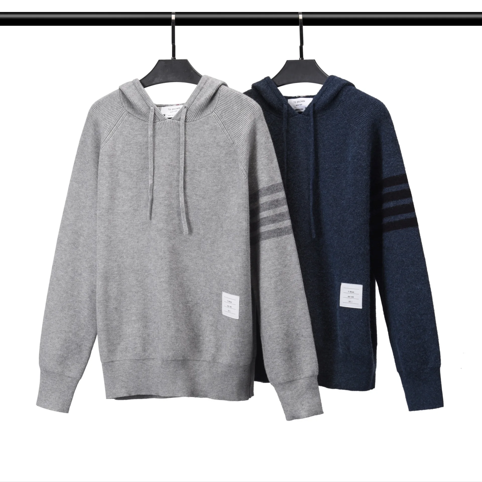 2021 Winter Men Hoodies Wool Sweater Women Hooded Outerwear TB Striped Casual Long Sleeve Couple Wear Autumn High Quality Korean 
2021 Winter Men Hoodies Wool Sweater Women Hooded Outerwear TB Striped Casual Long Sleeve Couple Wear Autumn High Quality Korean