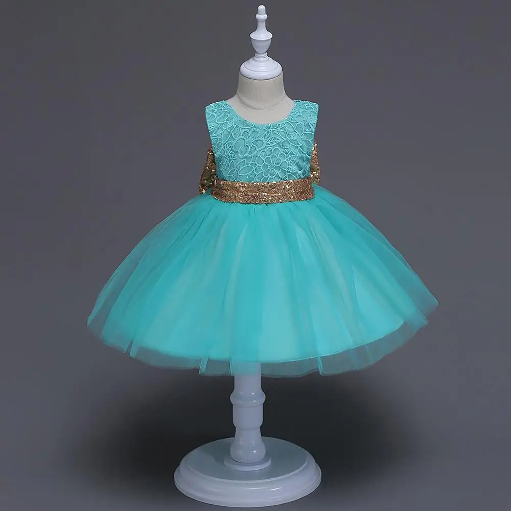 Summer children's clothing children's princess dress skirts for small and medium-sized children's sequins big bow net yarn tutu
Summer children's clothing children's princess dress skirts for small and medium-sized children's sequins big bow net yarn tutu