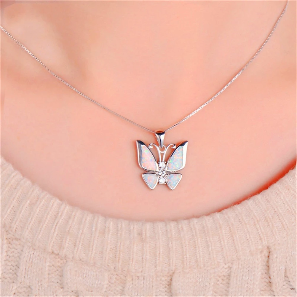 Fashion Exquisite Butterfly Necklace Female Elegant Temperament Accessories Holiday Charm Jewelry Gift Jewelry Wholesale
Fashion Exquisite Butterfly Necklace Female Elegant Temperament Accessories Holiday Charm Jewelry Gift Jewelry Wholesale