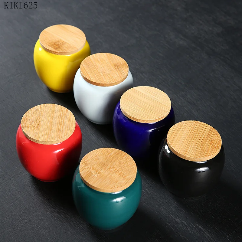 Mini Ceramic Tea Caddy with Wooden Lid Color Multifunctional Storage Tank Kitchen Storage Container Portable Tea Caddy Art Decor
Mini Ceramic Tea Caddy with Wooden Lid Color Multifunctional Storage Tank Kitchen Storage Container Portable Tea Caddy Art Decor