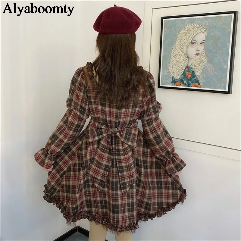 Japanese Lolita Style Autumn Women Mini Dress Gothic Punk Style Square Collar Plaid Bow Dress Elegant Ruffles Girl's Party Dress
Japanese Lolita Style Autumn Women Mini Dress Gothic Punk Style Square Collar Plaid Bow Dress Elegant Ruffles Girl's Party Dress