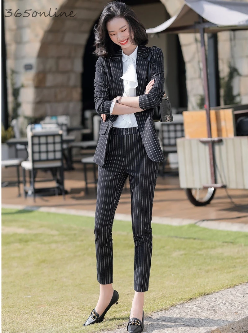 Formal Uniform Designs Pantsuits with 2 Piece Set Pencil Pants and Tops Newest Spring Summer Blazers for Ladies Office Outfits
Formal Uniform Designs Pantsuits with 2 Piece Set Pencil Pants and Tops Newest Spring Summer Blazers for Ladies Office Outfits