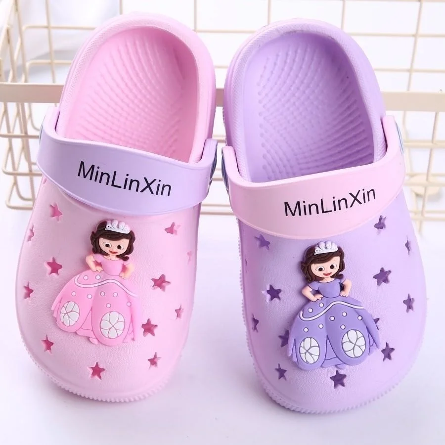 Children's Slippers Baotou Baby Cute Cartoon Beach Shoes Men's And Women's Non Slip Soft Bottom Hole Summer platforms 
Children's Slippers Baotou Baby Cute Cartoon Beach Shoes Men's And Women's Non Slip Soft Bottom Hole Summer platforms