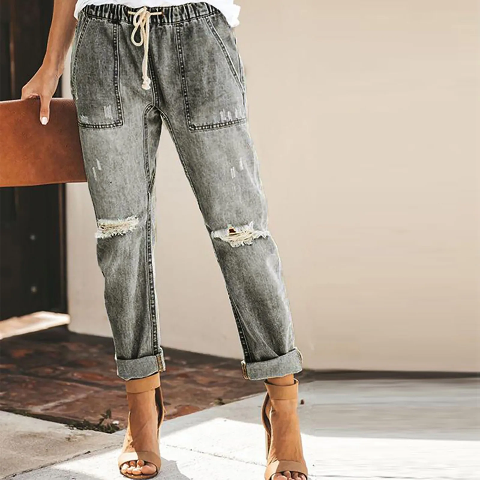 2021 New Straight Loose Jeans Women Solid Color Hole Low Waist Jeans Fashion Washed Boyfriend Jeans Pants Trouser
2021 New Straight Loose Jeans Women Solid Color Hole Low Waist Jeans Fashion Washed Boyfriend Jeans Pants Trouser