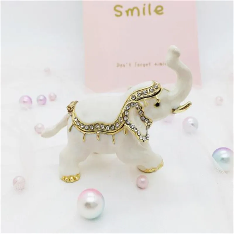 White Elephant Trinket Box Rhinestone Elephant Miniature Figurines Home Decoration Animal Hand Painted Ring Holder Party Gift
White Elephant Trinket Box Rhinestone Elephant Miniature Figurines Home Decoration Animal Hand Painted Ring Holder Party Gift