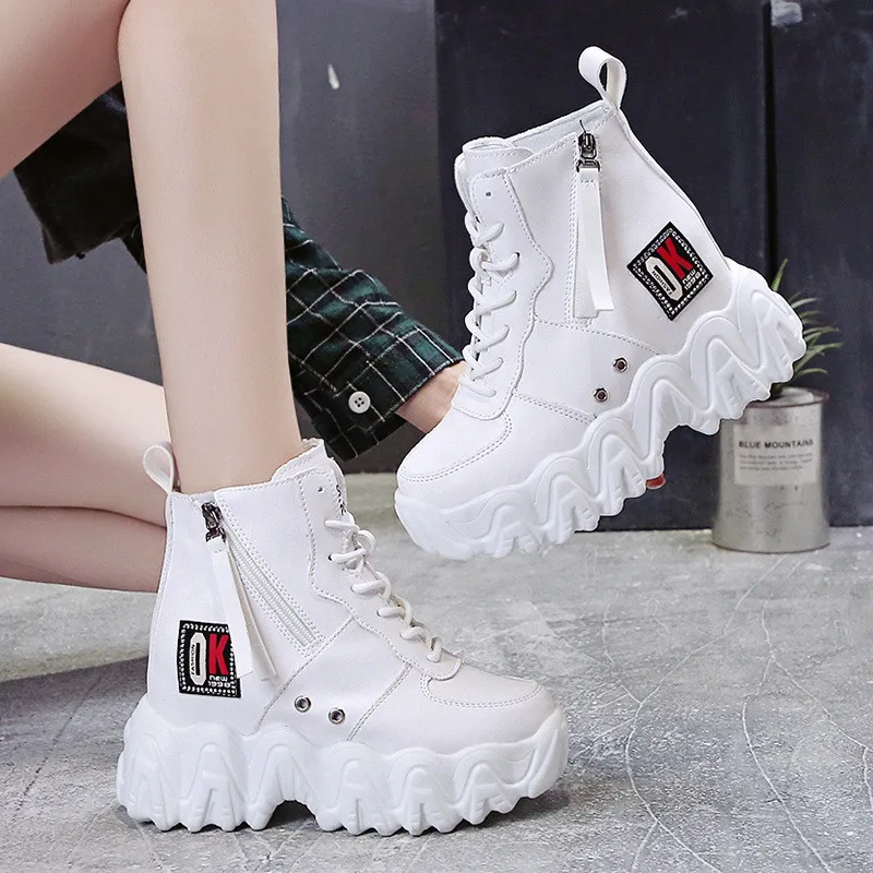 2021 new Leather Platform Boots Women Round Toe Boots Women Solid Black Designer Ankle Women's Boots Botines Rojos Mujer 35-39
2021 new Leather Platform Boots Women Round Toe Boots Women Solid Black Designer Ankle Women's Boots Botines Rojos Mujer 35-39