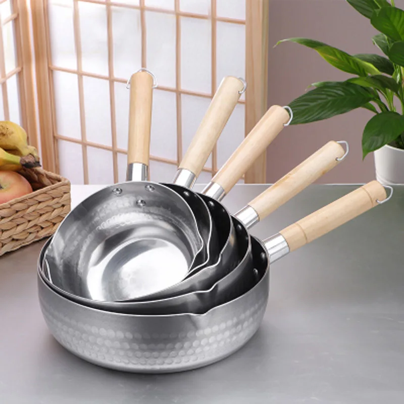 Japanese-style snow pan spicy hot pot commercial old-fashioned aluminum pot Korean net red instant noodles canteen ramen pot mil
Japanese-style snow pan spicy hot pot commercial old-fashioned aluminum pot Korean net red instant noodles canteen ramen pot mil