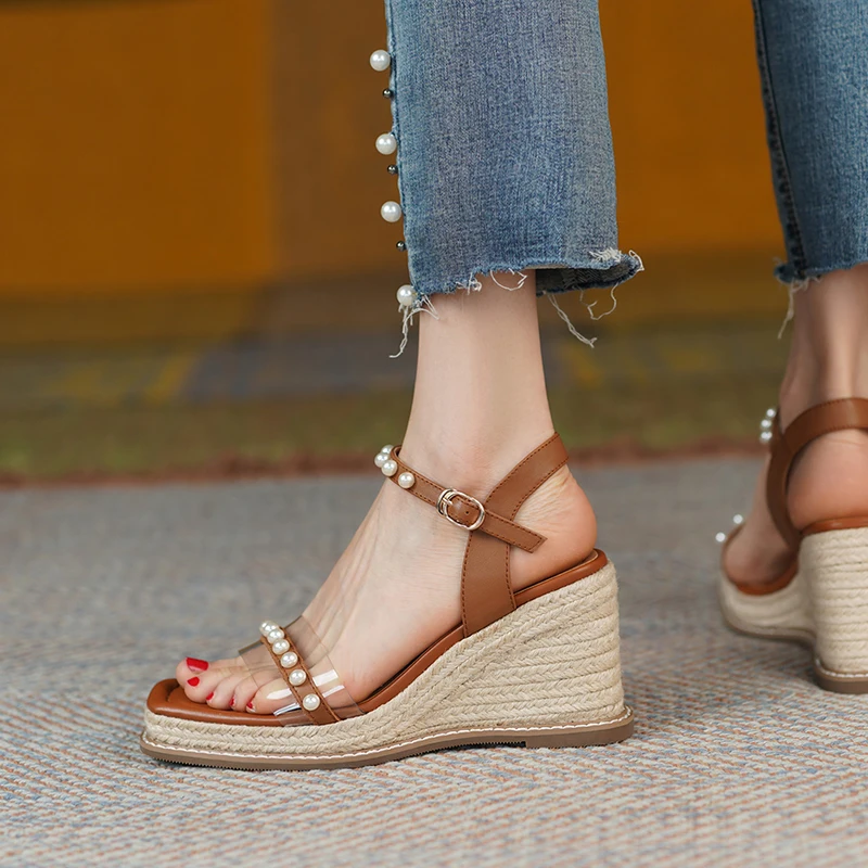 MoonMeek 2021 New Arrival Women Sandals Genuine Leather High Heels Shoes Fashion Wedges Platform Party Wedding Shoes
MoonMeek 2021 New Arrival Women Sandals Genuine Leather High Heels Shoes Fashion Wedges Platform Party Wedding Shoes