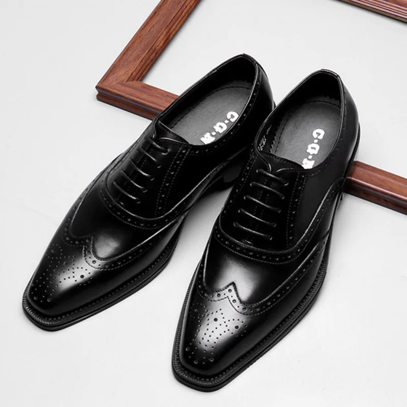 High Quality Brogue Men Business Dress Shoes SquareToe Men's Wedding Shoes Genuine Leather Bullock Formal Office Shoes G190
High Quality Brogue Men Business Dress Shoes SquareToe Men's Wedding Shoes Genuine Leather Bullock Formal Office Shoes G190