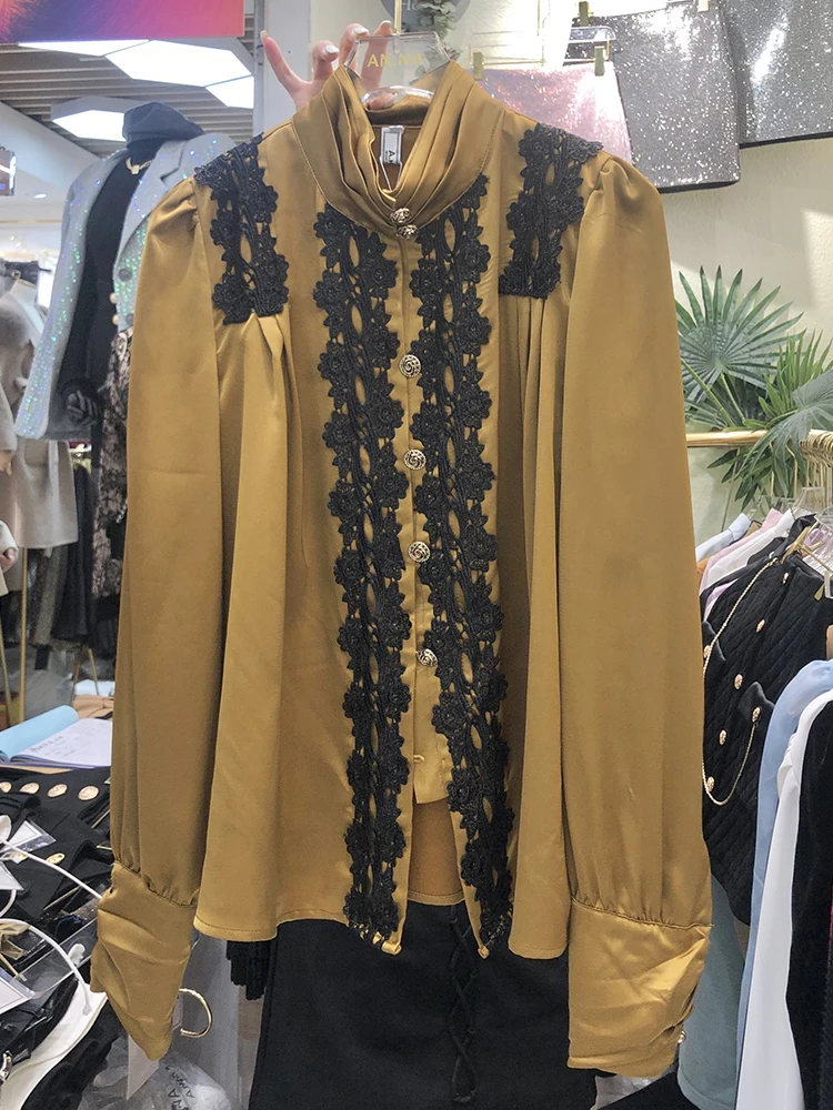 Free shipping frills high collar heavy crafts color contrast applique loose shirt ladies autumn new style personality top
Free shipping frills high collar heavy crafts color contrast applique loose shirt ladies autumn new style personality top