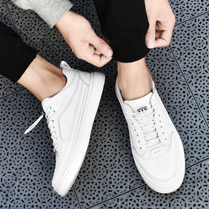 Best Selling Leather Men Shoes Black White Mens Designer Sneakers Elastic Band Men Youth Casual Shoe Genuine Leather Casual Shoe
Best Selling Leather Men Shoes Black White Mens Designer Sneakers Elastic Band Men Youth Casual Shoe Genuine Leather Casual Shoe
