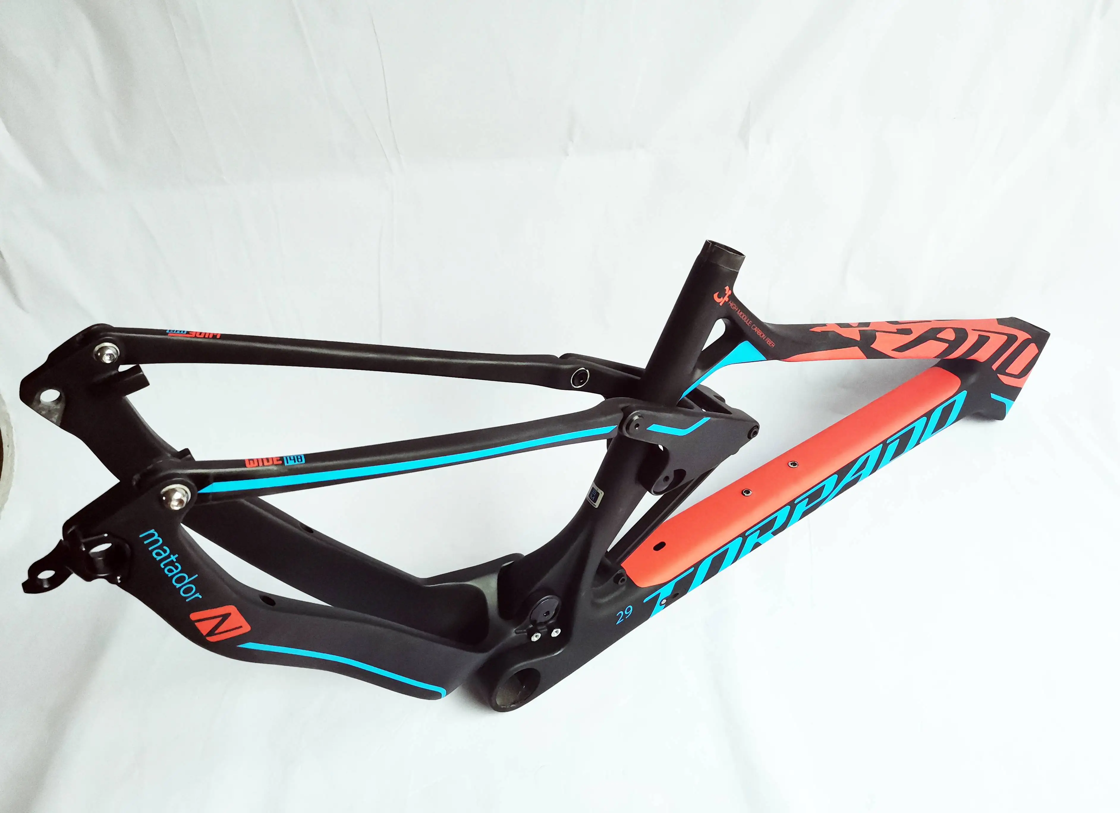 LAST high-quality Shock absorbers Mountain Bikes Frame boost 29er UD Carbon Bicycle Frame mtb 29X16inch rear 148x12mm Bike frame
LAST high-quality Shock absorbers Mountain Bikes Frame boost 29er UD Carbon Bicycle Frame mtb 29X16inch rear 148x12mm Bike frame