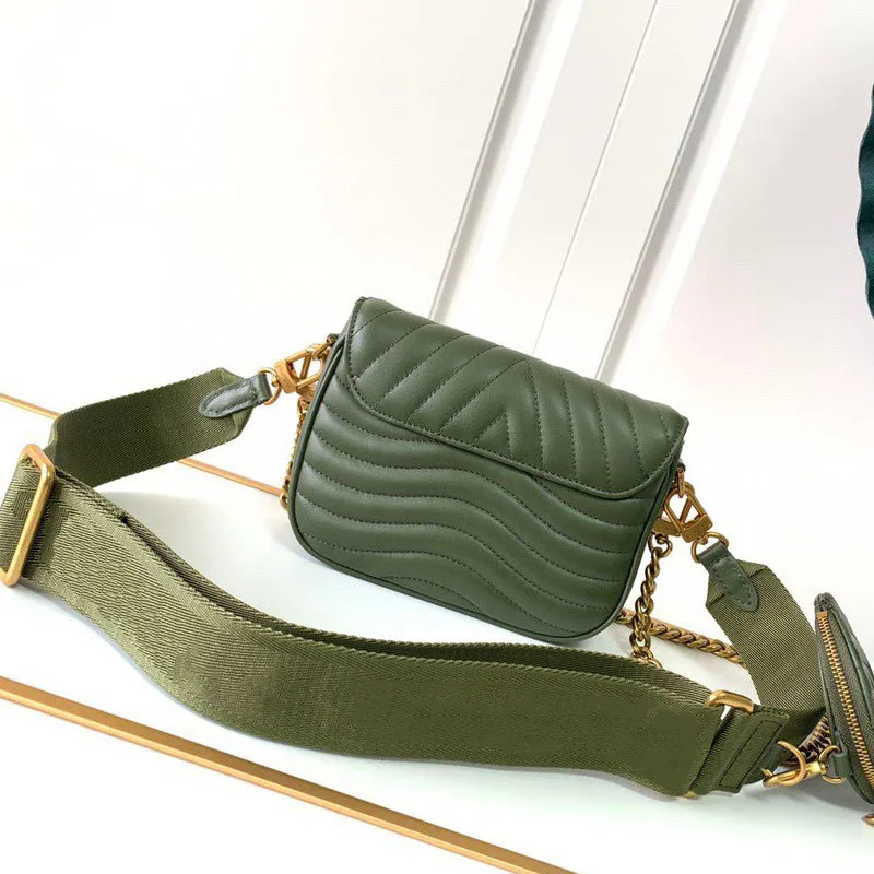 Top Quality Genuine Leather Crossbody Bags Women Purses And Handbags Fashion Ladies Brand Designer Luxury Small Tote Sac Femme
Top Quality Genuine Leather Crossbody Bags Women Purses And Handbags Fashion Ladies Brand Designer Luxury Small Tote Sac Femme