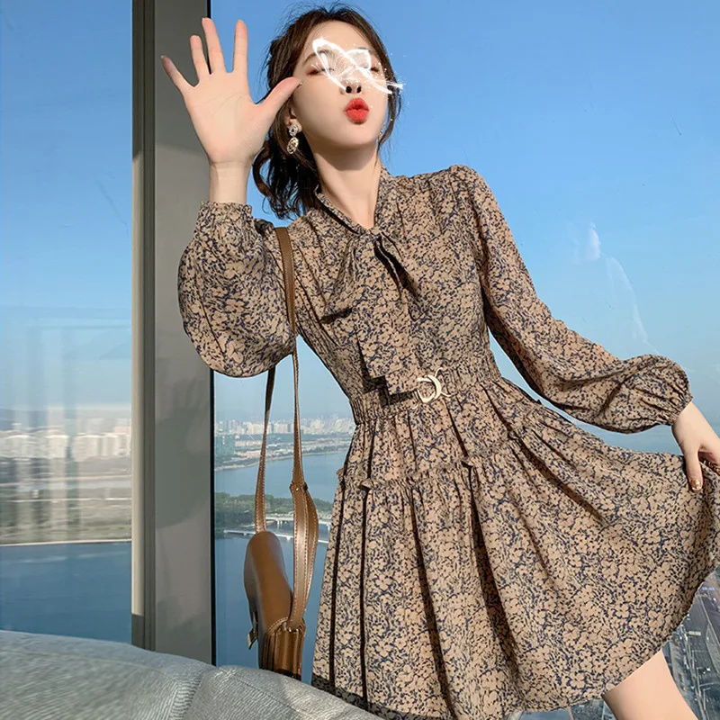 A433 Autumn Women Flounced Floral Dress Vintage French Style Elastic Waist Daily Party Holiday Long Sleeve Sweet Girl Dresses
A433 Autumn Women Flounced Floral Dress Vintage French Style Elastic Waist Daily Party Holiday Long Sleeve Sweet Girl Dresses
