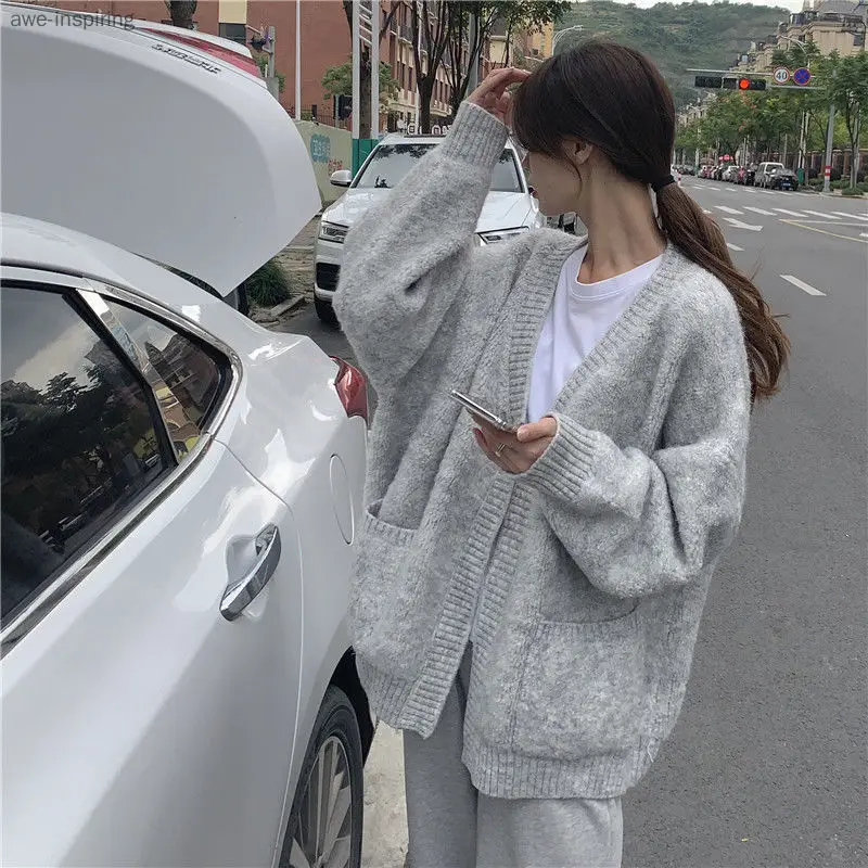 Awe-inspiring Winter New Gentle Sweater Women All-match Cardigan Loose Thick Knit Jacket Jacket Trend Fashion Temperament 2021
Awe-inspiring Winter New Gentle Sweater Women All-match Cardigan Loose Thick Knit Jacket Jacket Trend Fashion Temperament 2021