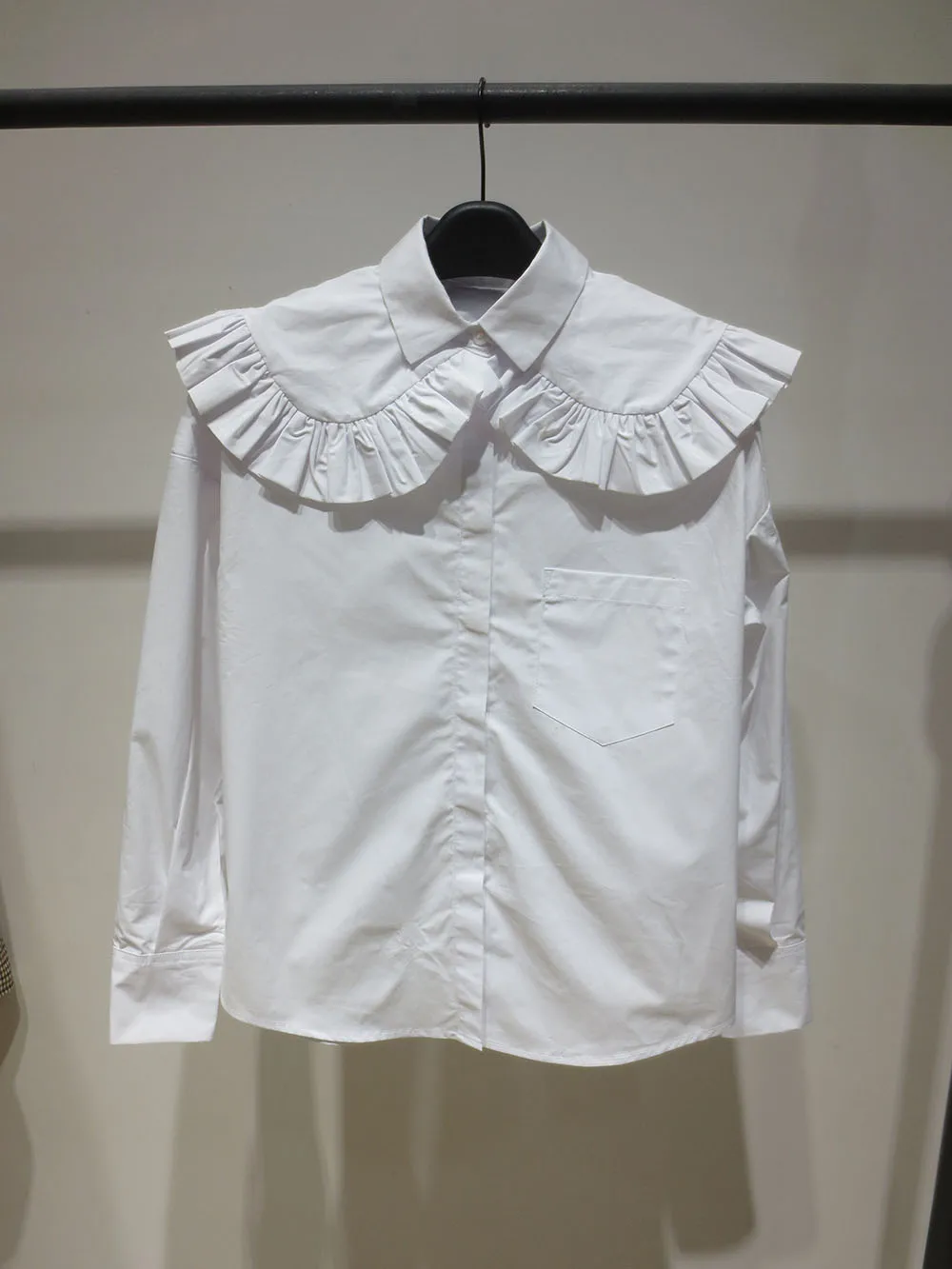 Women Clothing Spring Pleated Lace Peter Pan Collar Elegant White Shirt Top Lady Fashion Long Sleeve Bottoming Blouse
Women Clothing Spring Pleated Lace Peter Pan Collar Elegant White Shirt Top Lady Fashion Long Sleeve Bottoming Blouse