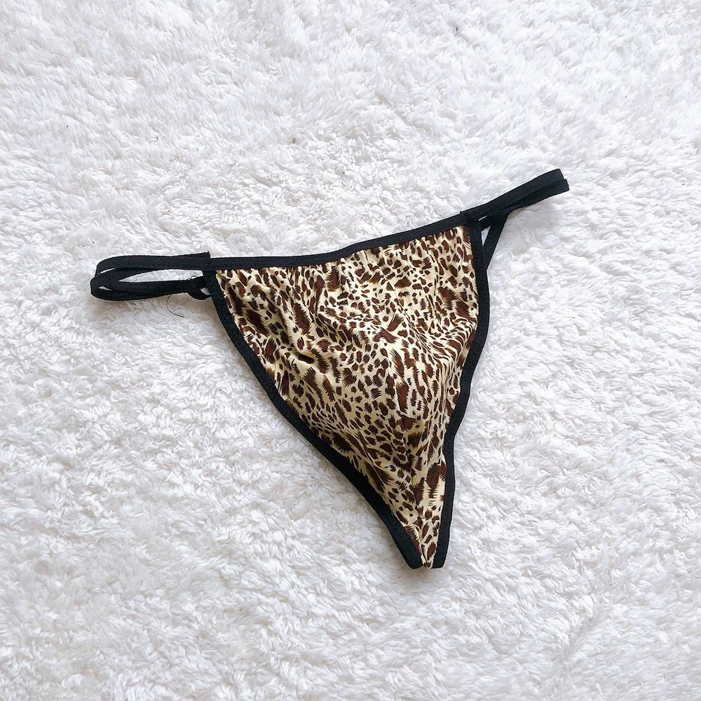Men Sexy Leopard Thongs Panties Sissy Pouch G-String Bikini Underwear Underpants Briefs Low Waist Temptation Embroidery Lingerie
Men Sexy Leopard Thongs Panties Sissy Pouch G-String Bikini Underwear Underpants Briefs Low Waist Temptation Embroidery Lingerie