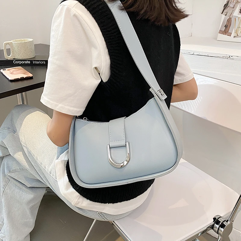 Women Simple Square Messenger Bags Solid Color Soft Pu Leather Shoulder Crossbody Bag Female Elegant Chic Handbags Sac 2021 New
Women Simple Square Messenger Bags Solid Color Soft Pu Leather Shoulder Crossbody Bag Female Elegant Chic Handbags Sac 2021 New