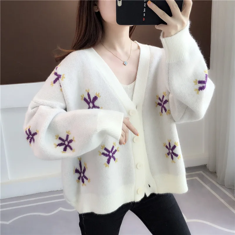Women Cardigan Knitted 2022 Sweater Autumn Winter Long Sleeve V Neck Jumper Cardigans Casual Streetwear Fashion Pull Femme Coat
Women Cardigan Knitted 2022 Sweater Autumn Winter Long Sleeve V Neck Jumper Cardigans Casual Streetwear Fashion Pull Femme Coat