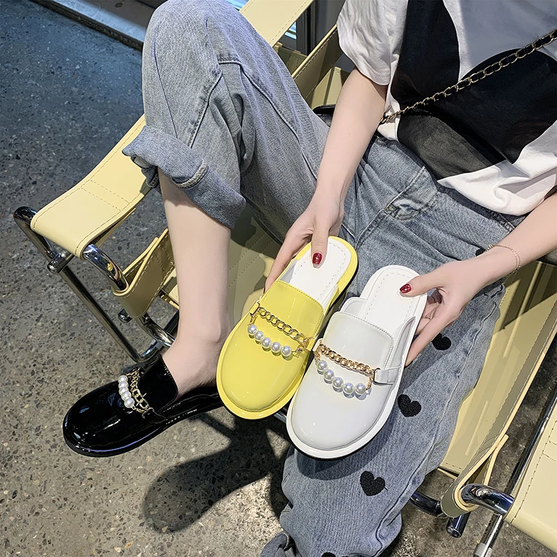 Low Shoes Woman 2021 String Bead Slippers Soft Loafers Pantofle Comfort New Flat Retro Rubber PU Slides Shoes Women Loafers Lad
Low Shoes Woman 2021 String Bead Slippers Soft Loafers Pantofle Comfort New Flat Retro Rubber PU Slides Shoes Women Loafers Lad