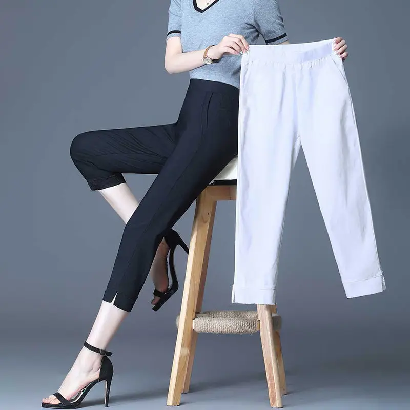 2021 women's summer thin cropped trousers female open-leg split Korean style elastic big horn loose and thin straight casual pan
2021 women's summer thin cropped trousers female open-leg split Korean style elastic big horn loose and thin straight casual pan