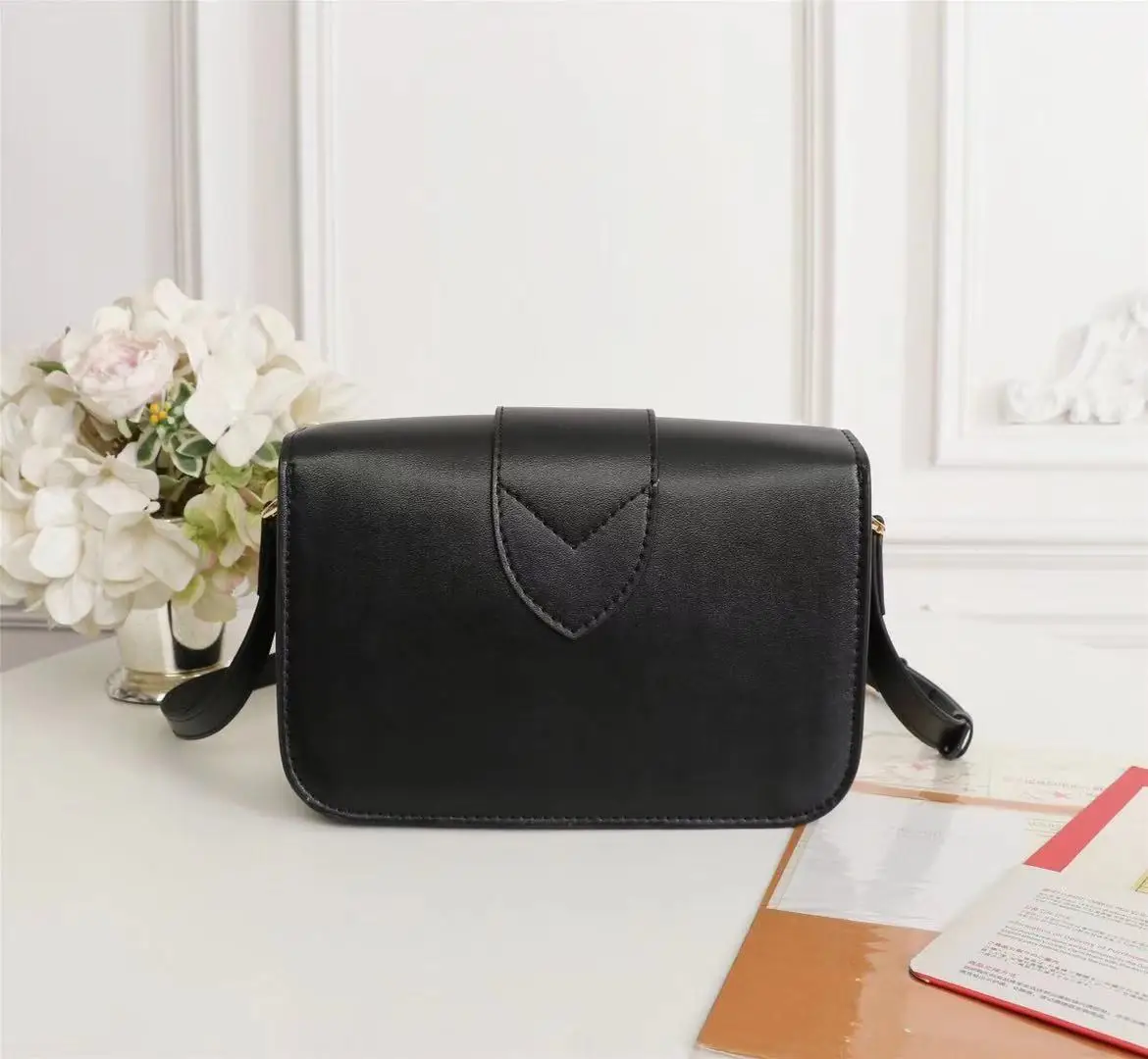 Ladies Luxury Fashion Designer Leather Elegant Shoulder Bag Mini Flip Wallet and Handbag Messenger Bag for Women lipstick bag
Ladies Luxury Fashion Designer Leather Elegant Shoulder Bag Mini Flip Wallet and Handbag Messenger Bag for Women lipstick bag