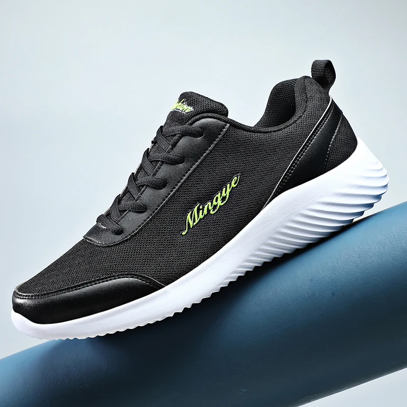 Ultralight Men's Sneakers 2021 Hot New Mesh Breathable Cushioning Running Sports Shoes Black Big Size 46 Support Drop-shipping 
Ultralight Men's Sneakers 2021 Hot New Mesh Breathable Cushioning Running Sports Shoes Black Big Size 46 Support Drop-shipping