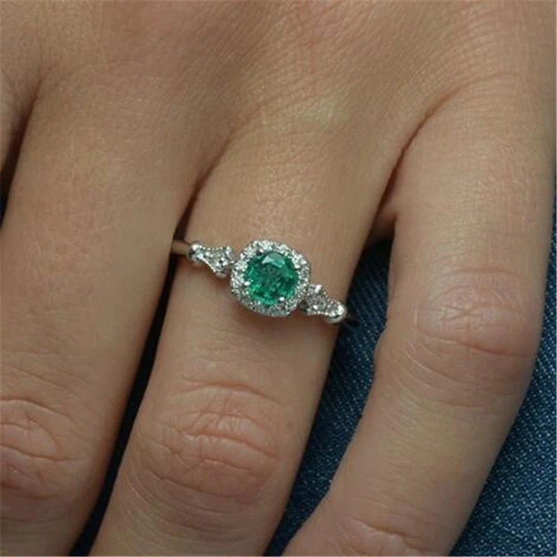 2020 Vintage Square Green Zircon Stone Engagement Female Casual Ring Party Anniversary Girl Gift Fashion Women Ring 
2020 Vintage Square Green Zircon Stone Engagement Female Casual Ring Party Anniversary Girl Gift Fashion Women Ring