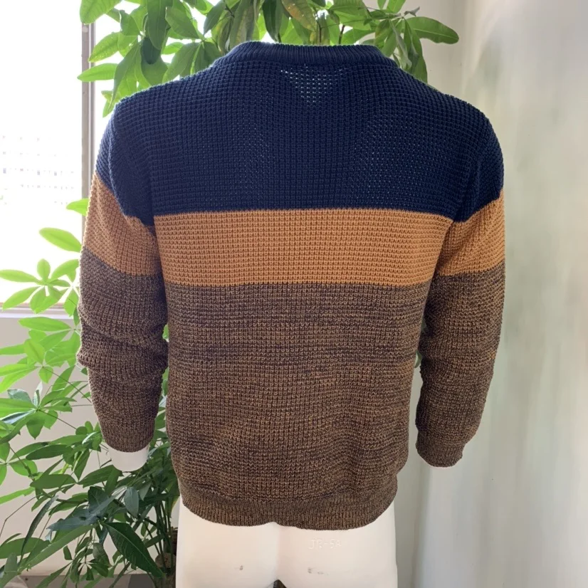 2020 Winter Sweater Men Pullover Color Block Stand Collar Long Sleeve Patchwork Zipper Casual Autumn Top 4XL Plus Size Sweaters
2020 Winter Sweater Men Pullover Color Block Stand Collar Long Sleeve Patchwork Zipper Casual Autumn Top 4XL Plus Size Sweaters