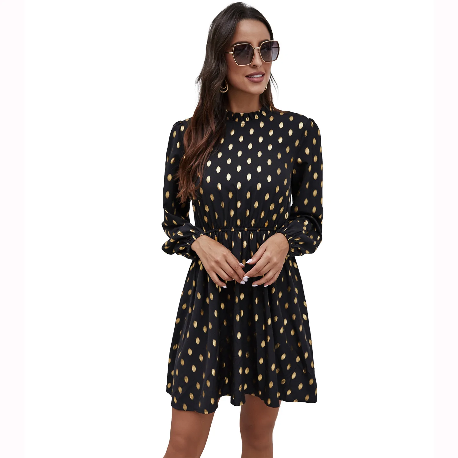 Fashion summer vintage V-neck Polka Dot mini Dress for womens autumn Chiffon A-Line Black long sleeve sexy elegant dress Full
Fashion summer vintage V-neck Polka Dot mini Dress for womens autumn Chiffon A-Line Black long sleeve sexy elegant dress Full