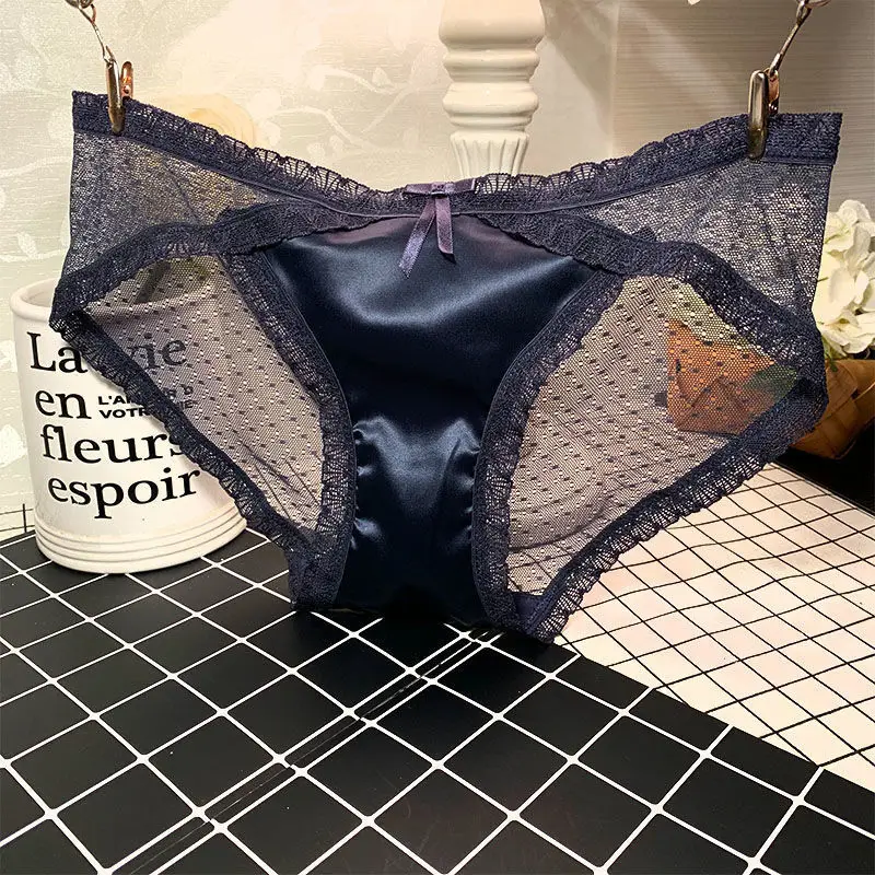 High Quality New Ice Silk Underwear Women High End Sexy Ultra Thin Transparent Lace Women Low Waist Cotton Antibacterial Briefs
High Quality New Ice Silk Underwear Women High End Sexy Ultra Thin Transparent Lace Women Low Waist Cotton Antibacterial Briefs