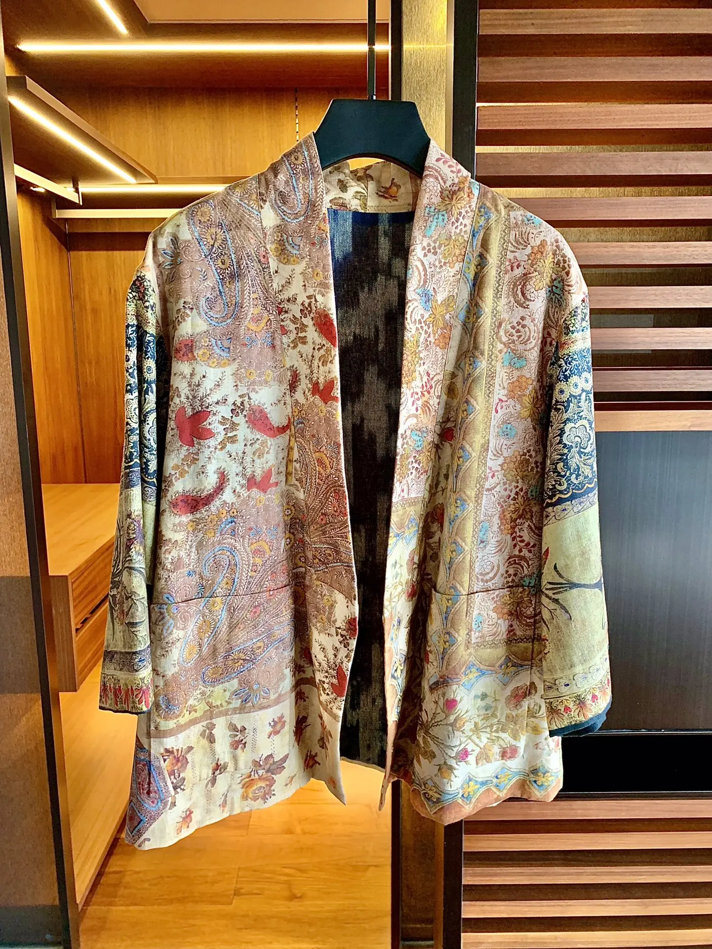 2021 The latest heavy industry custom printing custom fabrics of flax linen coat thick soft texture women coat chaquetas otoño
2021 The latest heavy industry custom printing custom fabrics of flax linen coat thick soft texture women coat chaquetas otoño