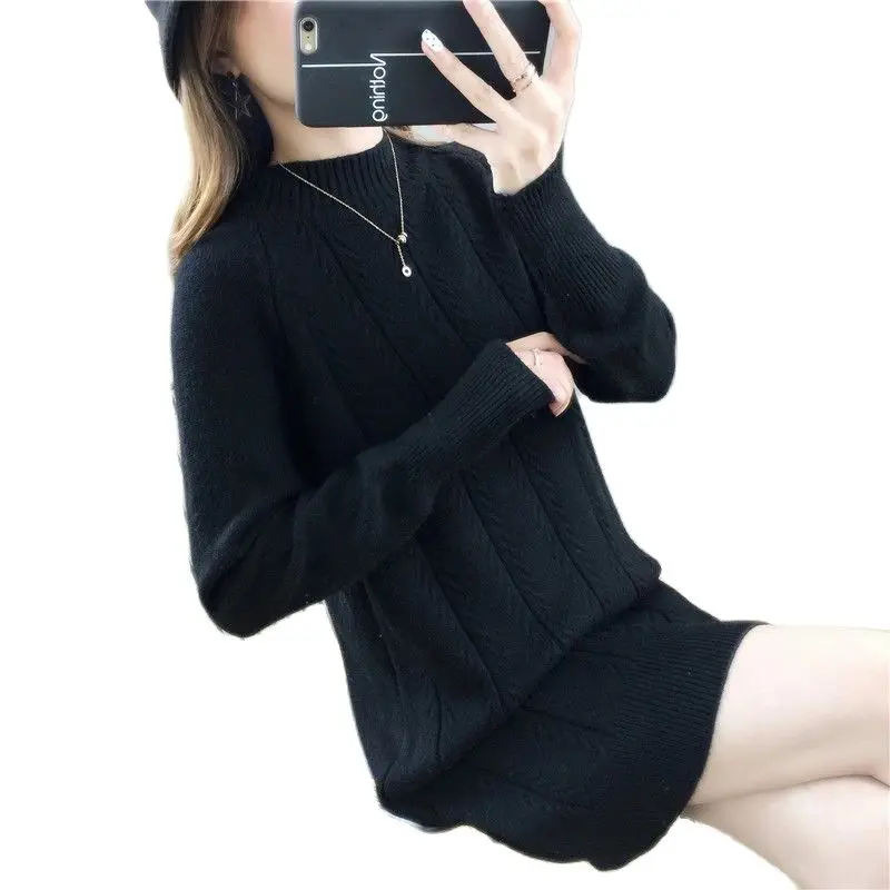 Модный женский свободный свитер средней длины с длинным рукавом и высоким воротом
Модный женский свободный свитер средней длины с длинным рукавом и высоким воротом