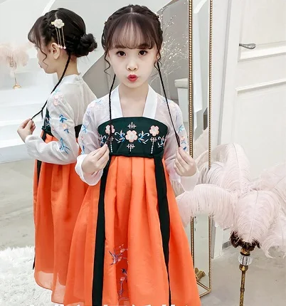 Explosion models spring and autumn new girls embroidered Hanfu children's foreign Han Chinese dress
Explosion models spring and autumn new girls embroidered Hanfu children's foreign Han Chinese dress