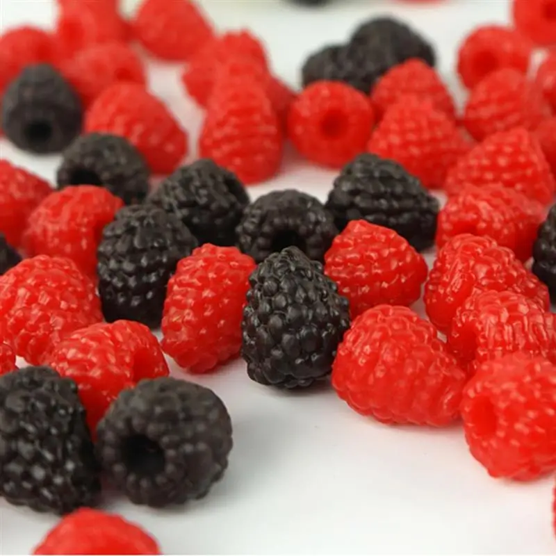 4Pcs/Set Lifelike Artificial Fruit Realistic Raspberry Fake Plant Photography Props Home Decoration Accessories 
4Pcs/Set Lifelike Artificial Fruit Realistic Raspberry Fake Plant Photography Props Home Decoration Accessories