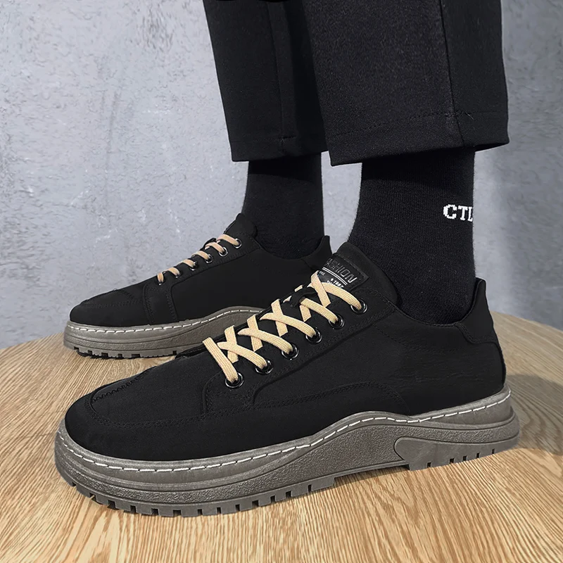 Selling 2021 Summer Men Shoes Black Green Men Youth Casual Shoe Oxford Fabric Casual Sneakers Man Rubber Breathable Sneaker Man 
Selling 2021 Summer Men Shoes Black Green Men Youth Casual Shoe Oxford Fabric Casual Sneakers Man Rubber Breathable Sneaker Man