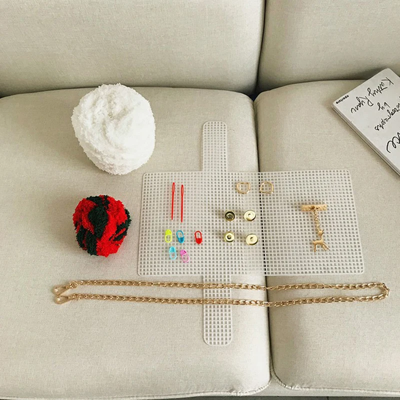 Winter Plush Women's Handbag Fashion Love Heart Chains Crossbody Bags Woman Shoulder Bag Hand-Woven Bag DIY Wool Wallet Purse
Winter Plush Women's Handbag Fashion Love Heart Chains Crossbody Bags Woman Shoulder Bag Hand-Woven Bag DIY Wool Wallet Purse