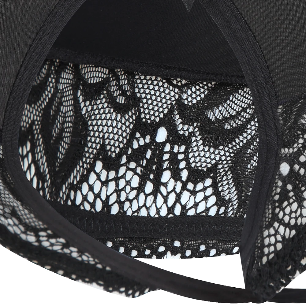 Lace Crotchless Thongs Low Waist Ultra Thin Intimates Comfort Exquisite Women's Underpant Sensual Underwear Plus Size Lingerie
Lace Crotchless Thongs Low Waist Ultra Thin Intimates Comfort Exquisite Women's Underpant Sensual Underwear Plus Size Lingerie
