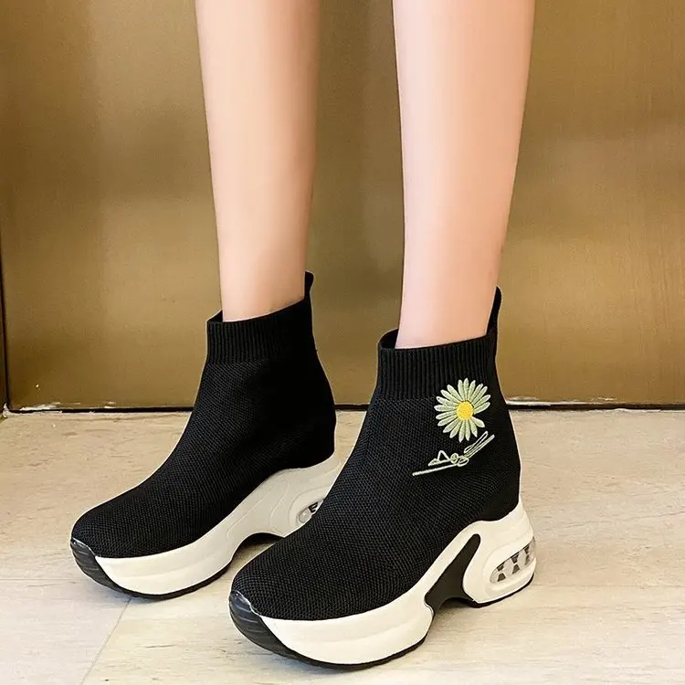 Daisy Knitting stretch sock boots women platform shoes wedges ankle botas embroider height increasing chelsea boots women 2020
Daisy Knitting stretch sock boots women platform shoes wedges ankle botas embroider height increasing chelsea boots women 2020