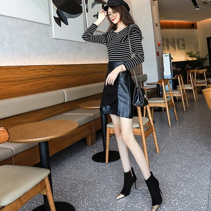 European-style Nightclub Slimming Women's Shoes Stiletto Heel High Suede Metal Tip Side Zipper And Bare Boots
European-style Nightclub Slimming Women's Shoes Stiletto Heel High Suede Metal Tip Side Zipper And Bare Boots