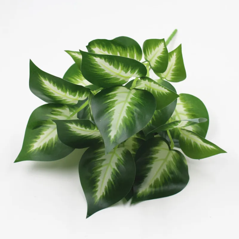 New Arrival Plastic Fake Plant 5 branches 27 large leaves Fake plant for home decoration
New Arrival Plastic Fake Plant 5 branches 27 large leaves Fake plant for home decoration