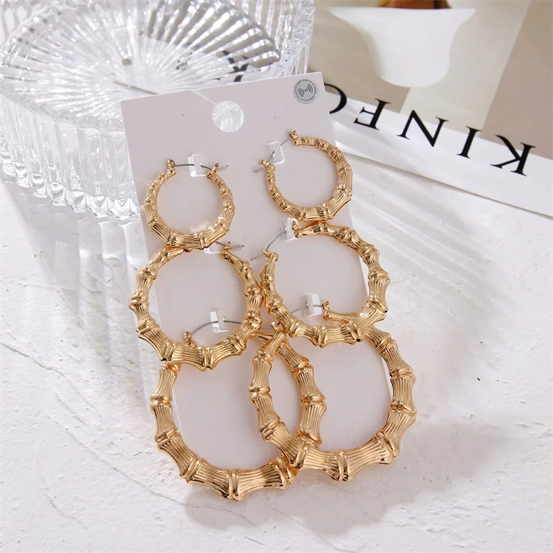 FNIO Statement Gold/Sliver Big Bamboo Circle Hoop Earrings For Women Hip Hop Earrings set Classic Jewelry 3pcs/set
FNIO Statement Gold/Sliver Big Bamboo Circle Hoop Earrings For Women Hip Hop Earrings set Classic Jewelry 3pcs/set