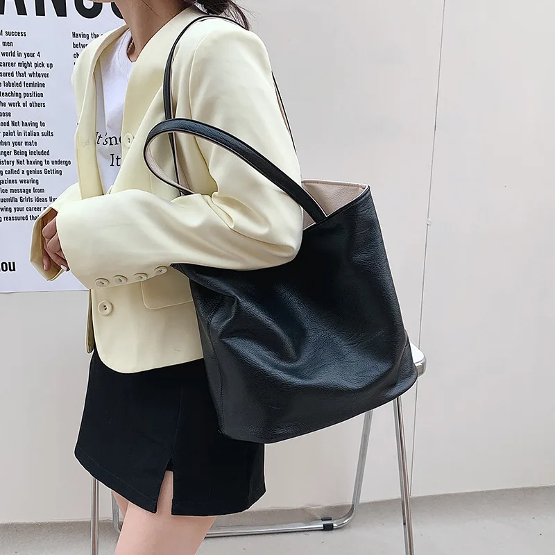 2022 New Casual PU Leather Double Sided Shoulder Bag for Women Ladies Fashion Large Capacity Shopping Tote School Bags Handbags
2022 New Casual PU Leather Double Sided Shoulder Bag for Women Ladies Fashion Large Capacity Shopping Tote School Bags Handbags