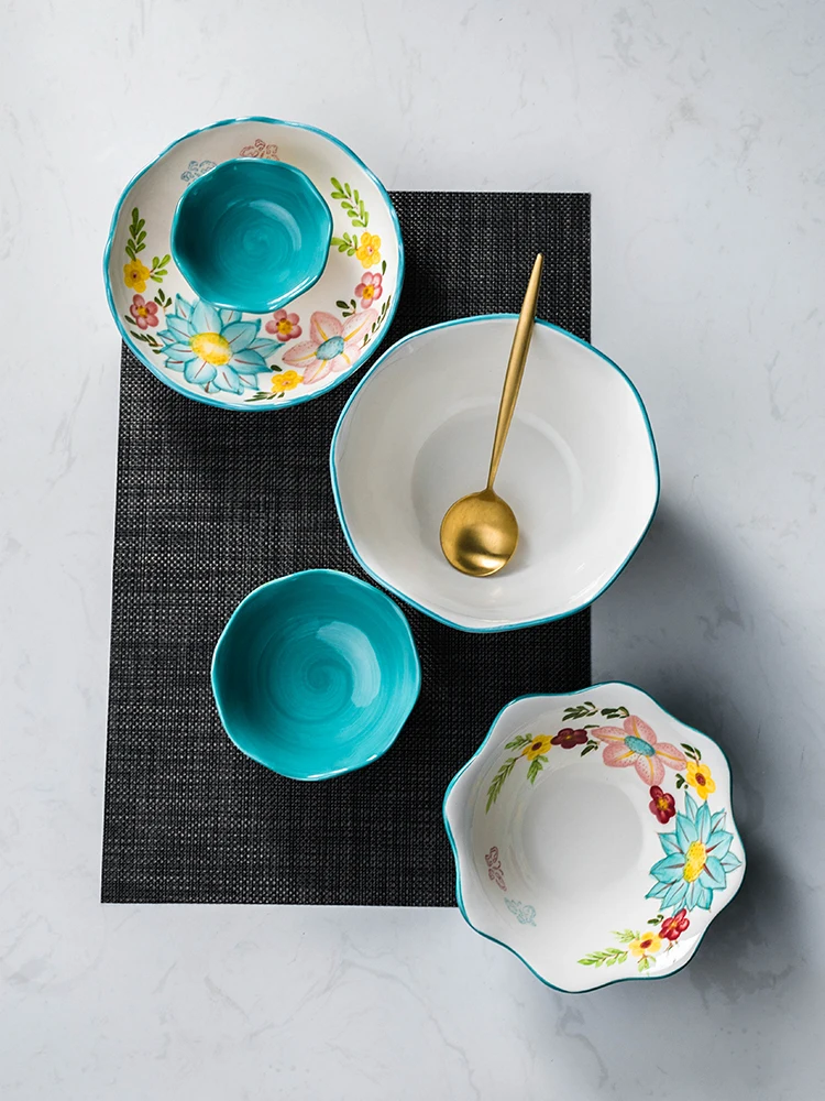 European and American idyllic ceramic tableware creative personality home American dishes set small fresh hand-painted bowl
European and American idyllic ceramic tableware creative personality home American dishes set small fresh hand-painted bowl