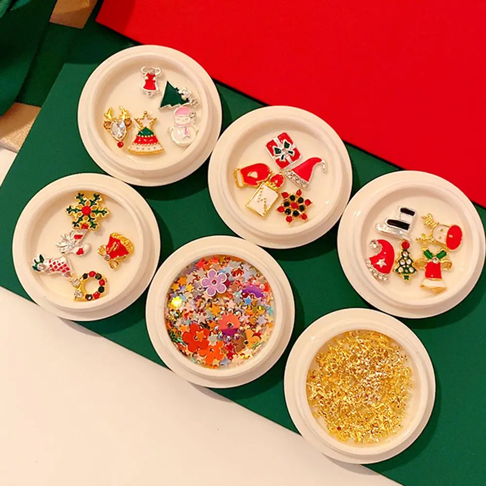 Tree Snowflake Cute Christmas Nail Art Decorations Manicure Accessories DIY Nail Jewelry 3D Nail Art Rhinestone
Tree Snowflake Cute Christmas Nail Art Decorations Manicure Accessories DIY Nail Jewelry 3D Nail Art Rhinestone