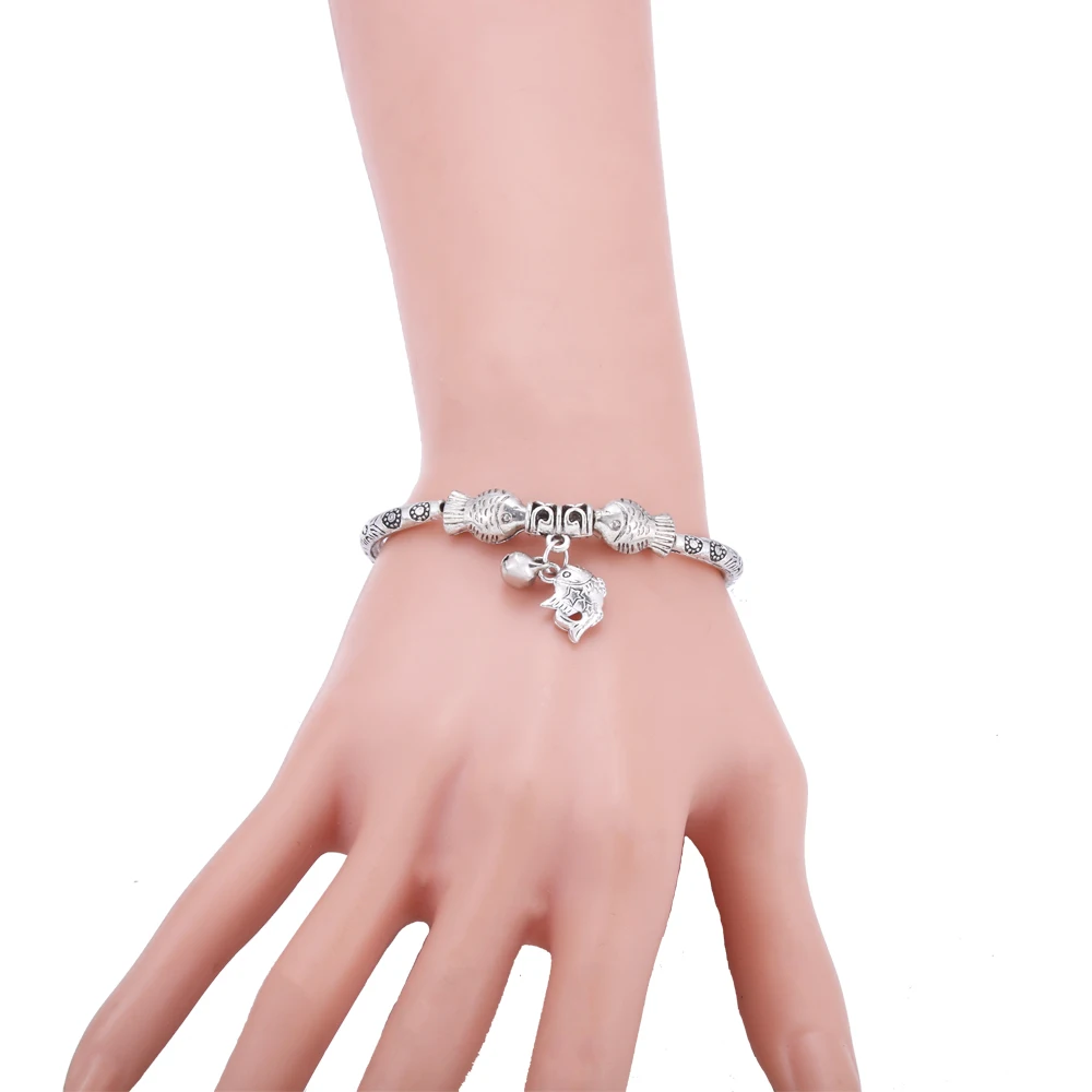Fashion crystal Charm Bracelets Fine Fashion Jewelry Woman Christmas Adjustable Rope Chain Metal butterfly Fish bell Bracelets
Fashion crystal Charm Bracelets Fine Fashion Jewelry Woman Christmas Adjustable Rope Chain Metal butterfly Fish bell Bracelets
